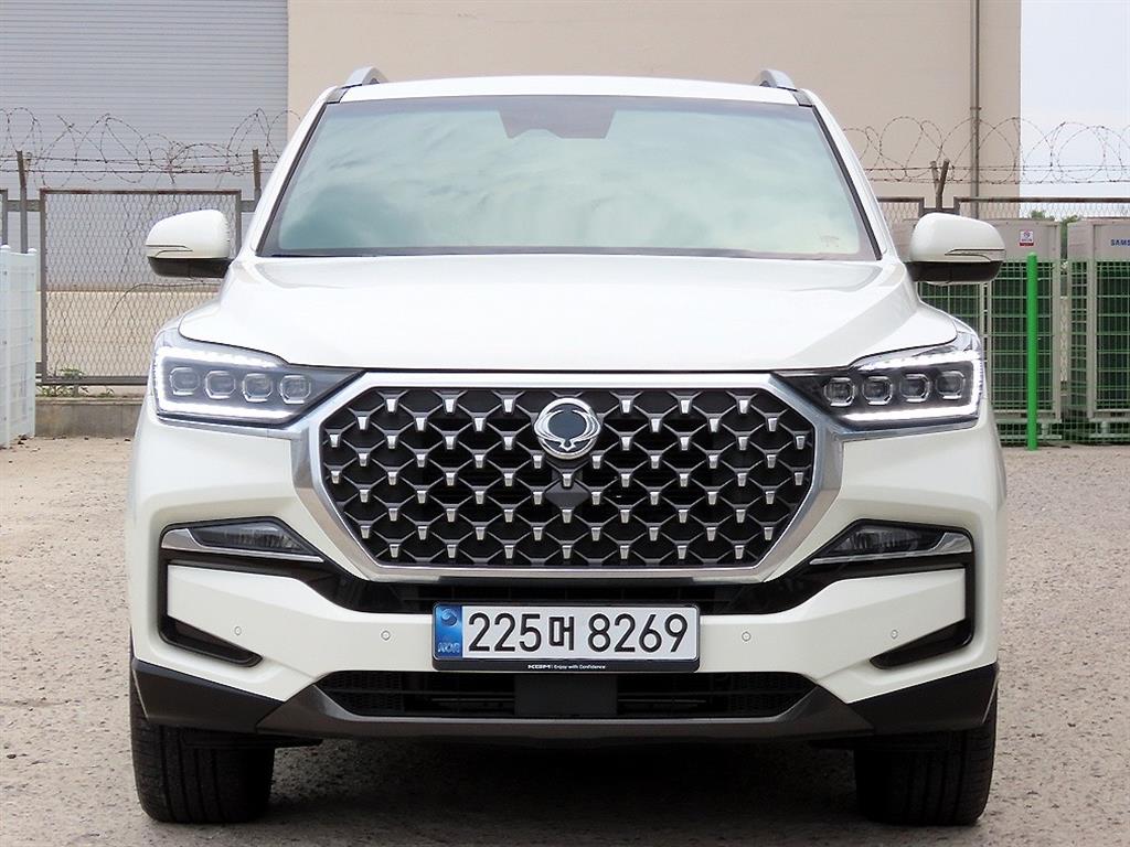 렉스턴 뉴 아레나 (Y461) 4WD 디젤 2.2 노블레스 2025년식