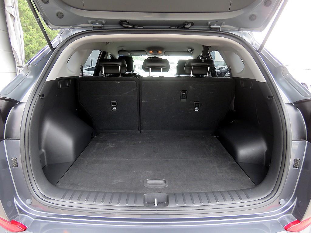 HYUNDAI Tucson - Vista 5