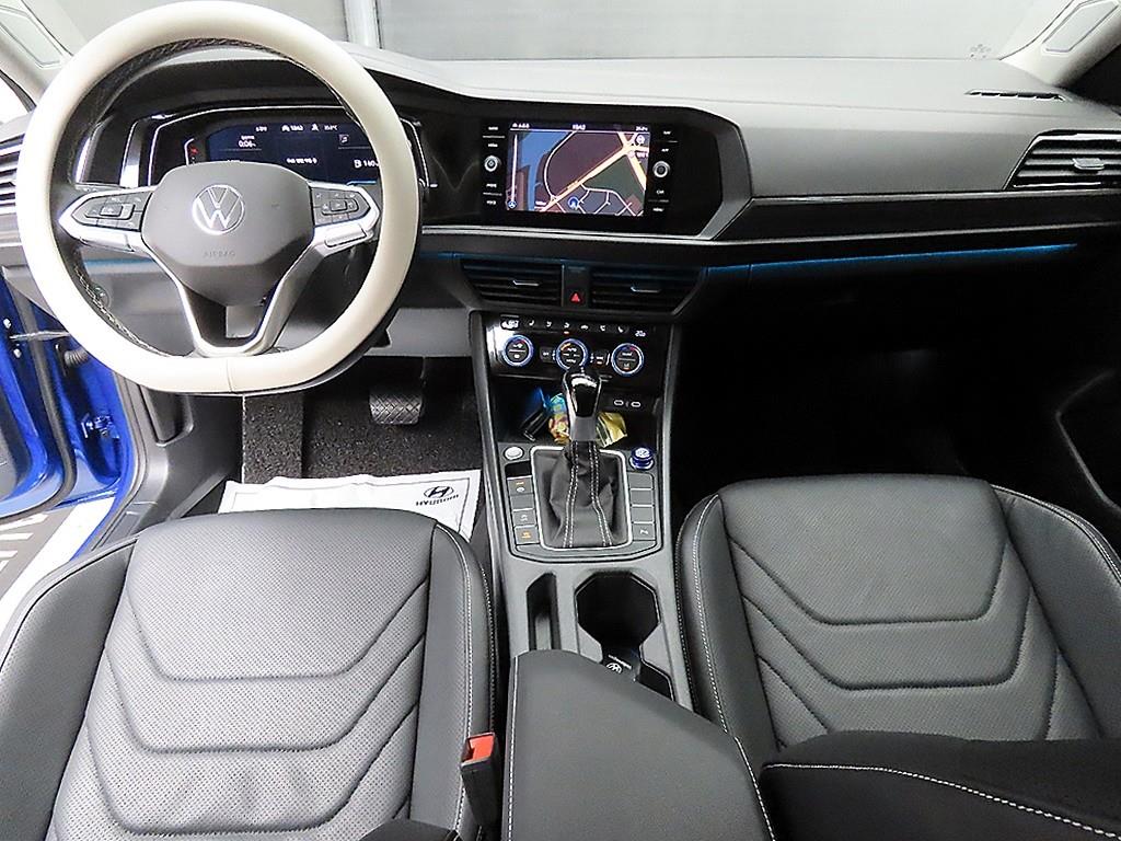 Volkswagen Jetta 1.5 TSI Prestige 8