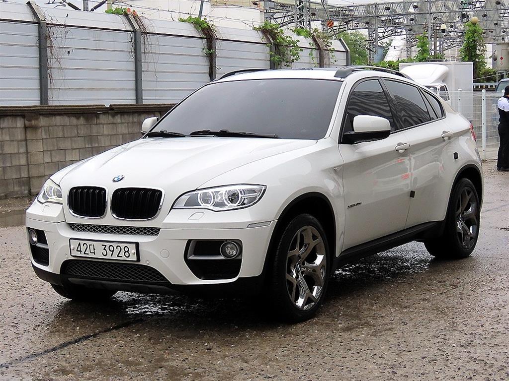 BMW X6 xDrive 40d 사진 2/20
