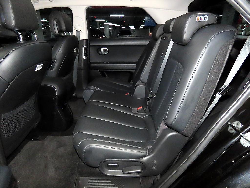 Hyundai IONIQ Long Range Exclusive 8