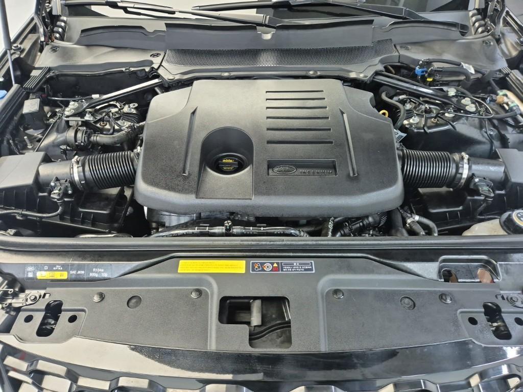 Land Rover Discovery 3.0 P360 R- Dynamic SE — фото 5