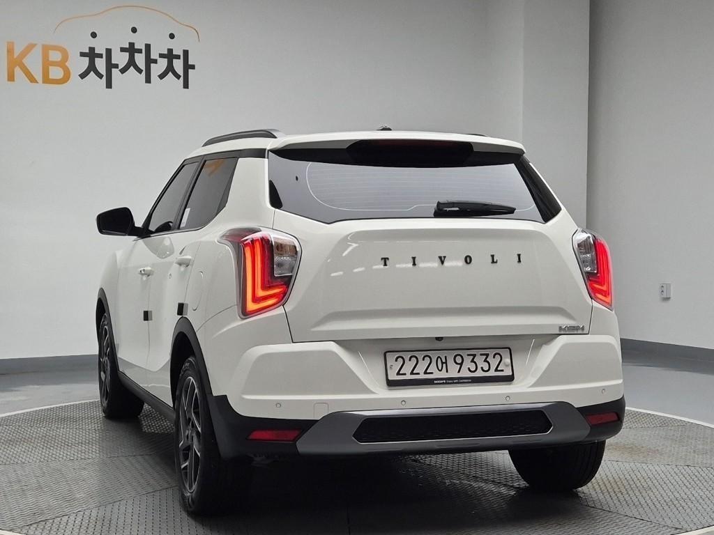 KG Mobility (Ssangyong) Tivoli 2WD Gasoline 1.6 V3 — фото 2