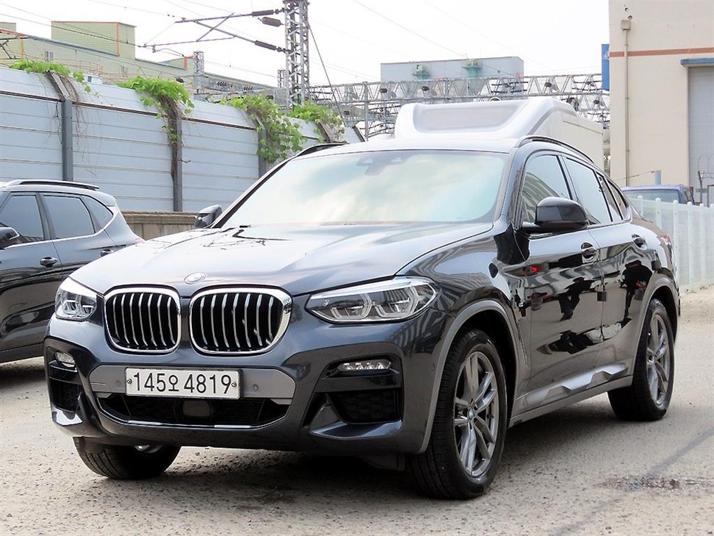 BMW X4 xDrive 20i M 스포츠 X 사진 2/20