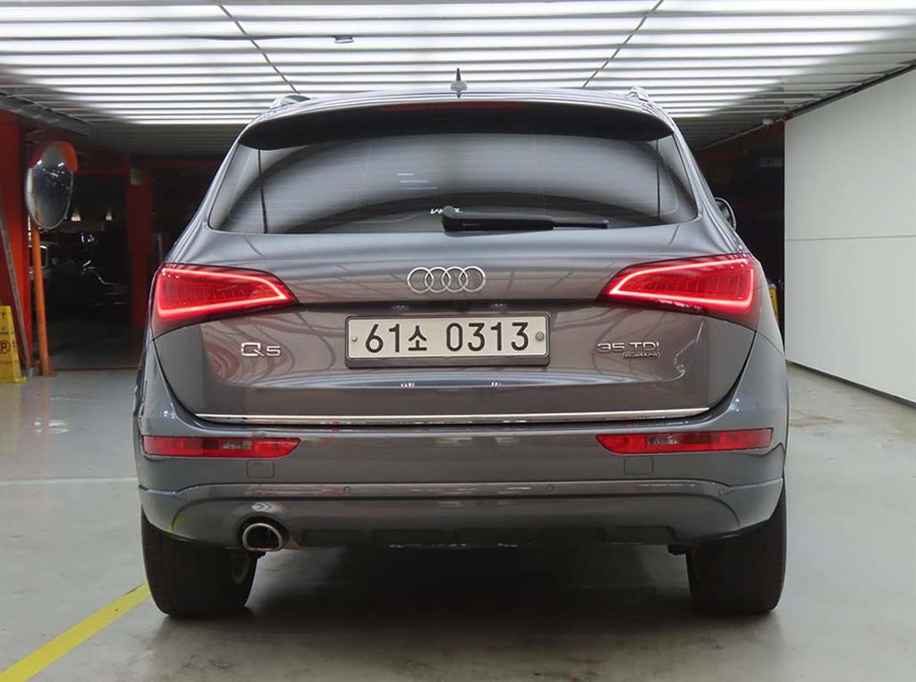 Audi Q5 35 TDI Quattro Dynamic 4