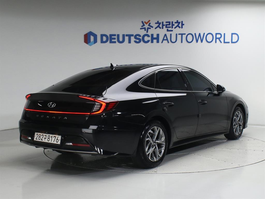 현대 쏘나타 2.0 프리미엄 플러스 사진 2/20