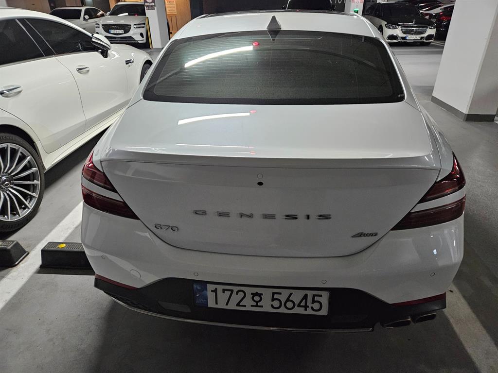 Genesis G70 Gasoline 2.0T 4WD — фото 4