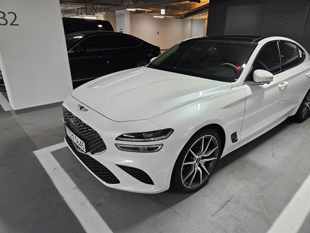 Genesis G70 Gasoline 2.0T 4WD — фото 3