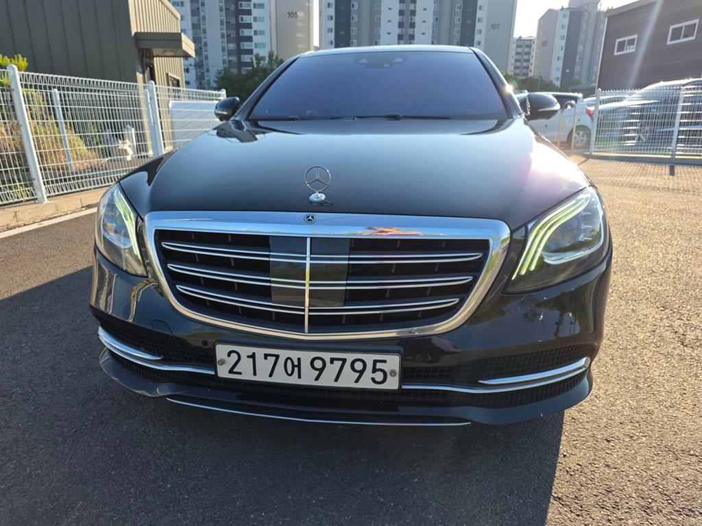 S클래스-W222 S 400L d 4MATIC 2018년식