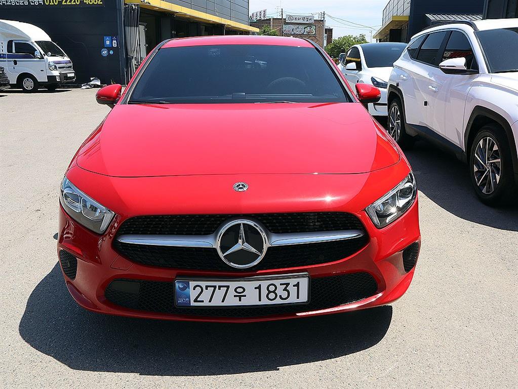 벤츠 A 클래스 A220 해치백 사진