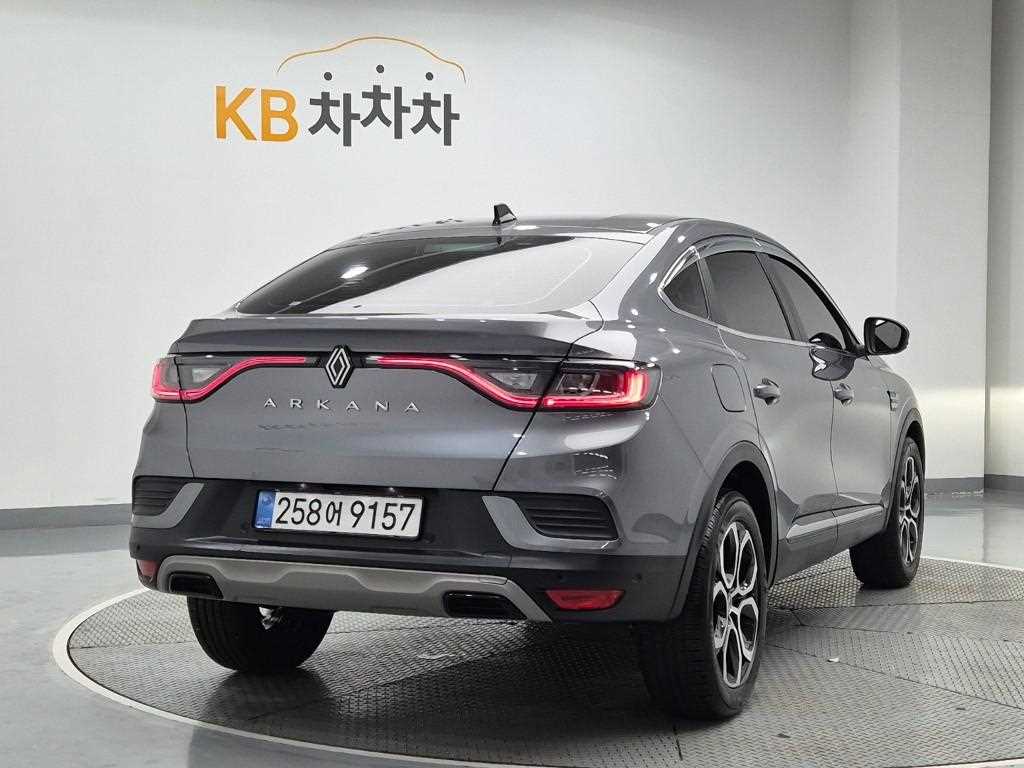 Renault Arkana 1.6 GTe Iconic — фото 3