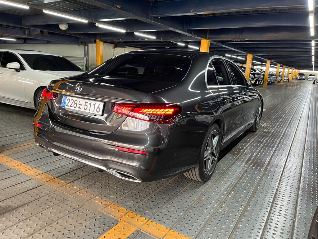 Mercedes-Benz E-Class E250 AMG Line — фото 3