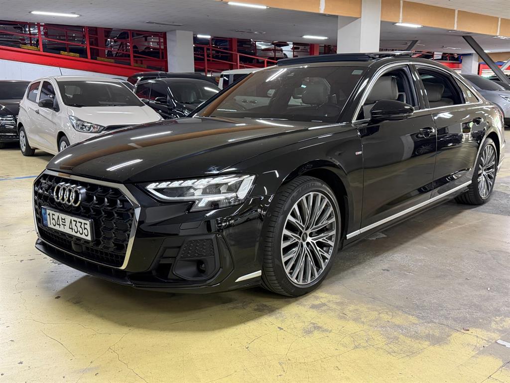 Audi A8 55 TFSI Quattro LWB Premium