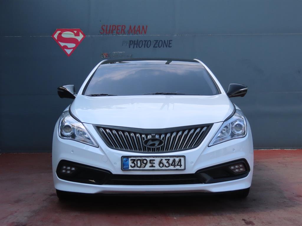 현대 그랜저 HG220 PREMIUM 사진 2/20