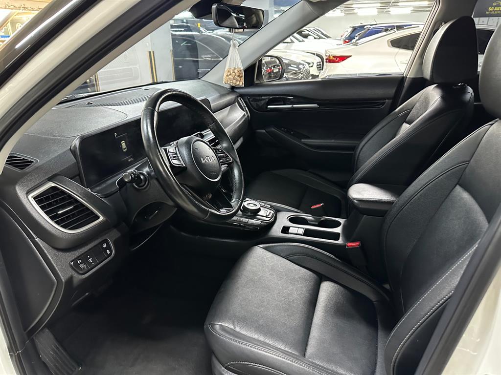 Kia Seltos Gasoline 2.0 2WD Signature — фото 5