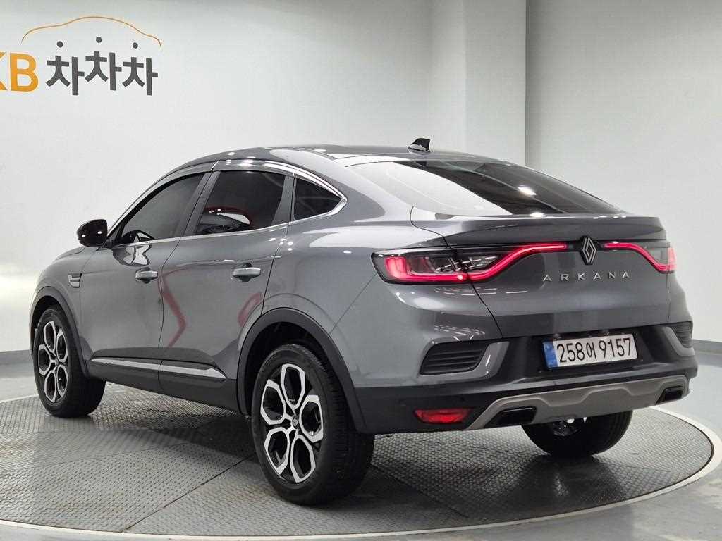 Renault Arkana 1.6 GTe Iconic — фото 2
