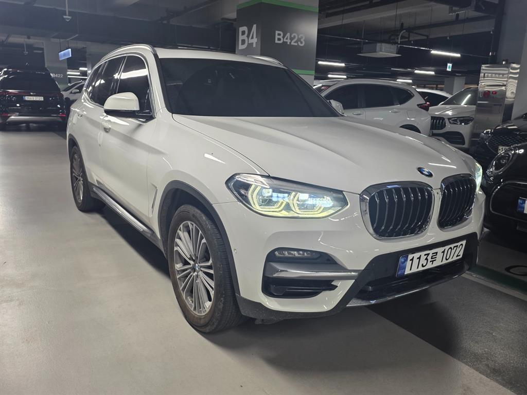 BMW X3 xDrive 20i Luxury 3