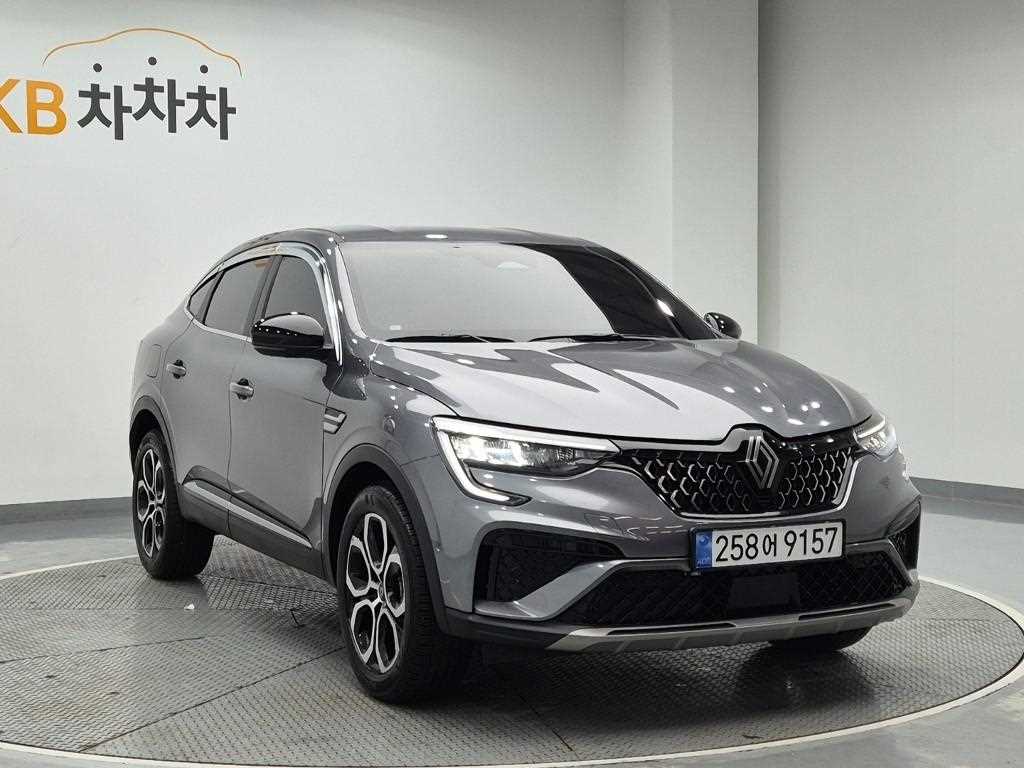 Renault Arkana 1.6 GTe Iconic — фото 4