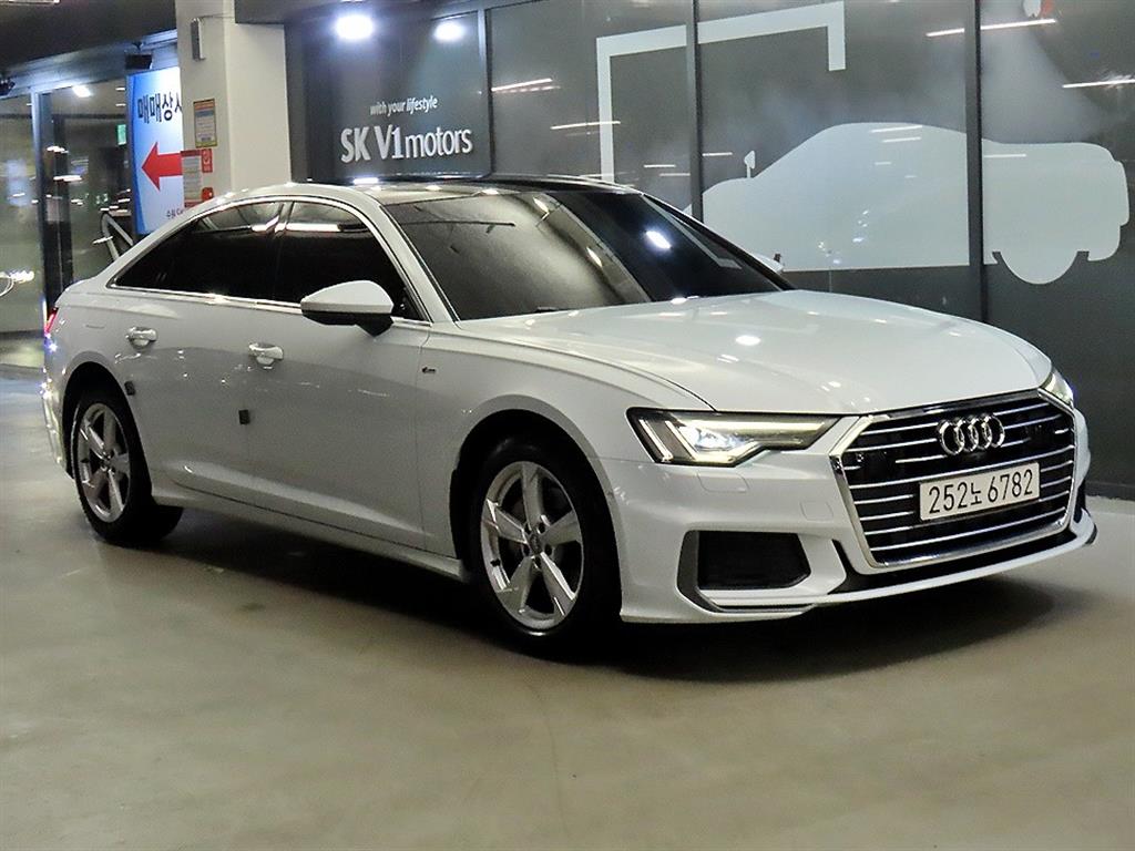 A6 (C8) 40 TDI 2021년식