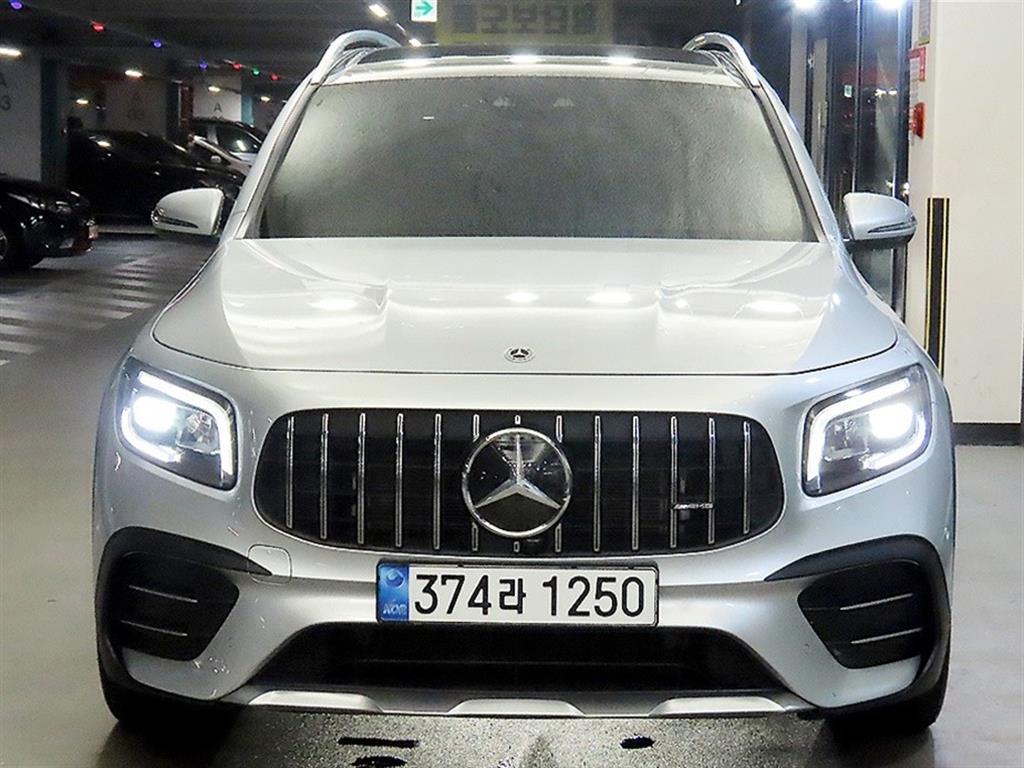 벤츠 GLB 클래스 AMG GLB 35 4MATIC 사진