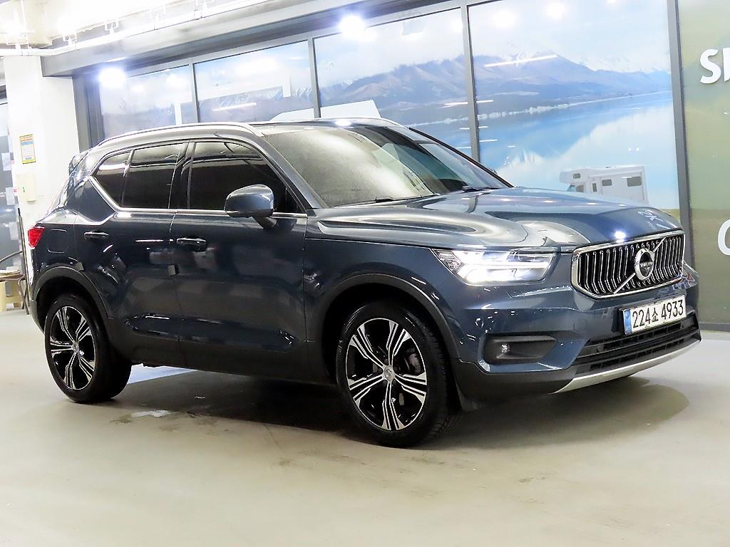 XC40 B4 AWD 인스크립션 2021년식