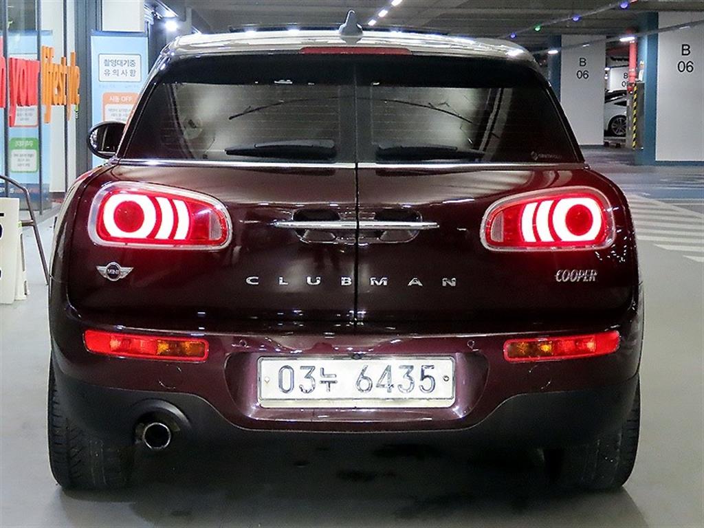 Mini Clubman - Vista 5