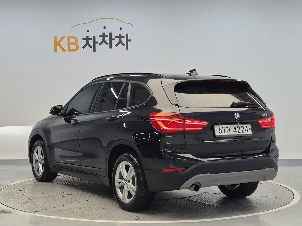 BMW X1 - Vista 4