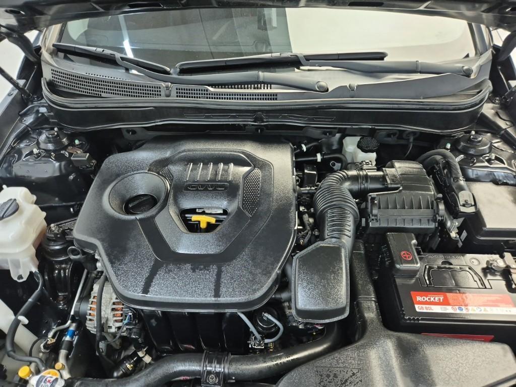 HYUNDAI Sonata - Vista 5