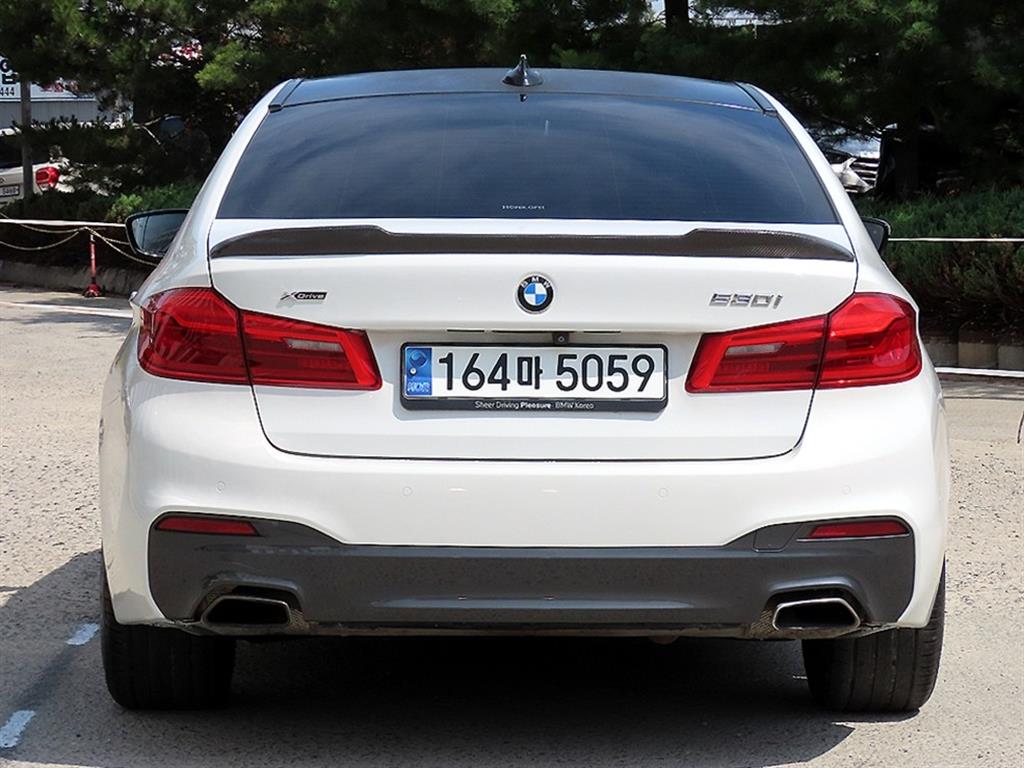 BMW 5 Series - Vista 4