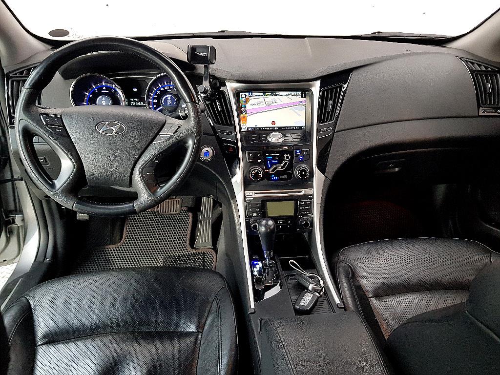 HYUNDAI Sonata - Vista 5