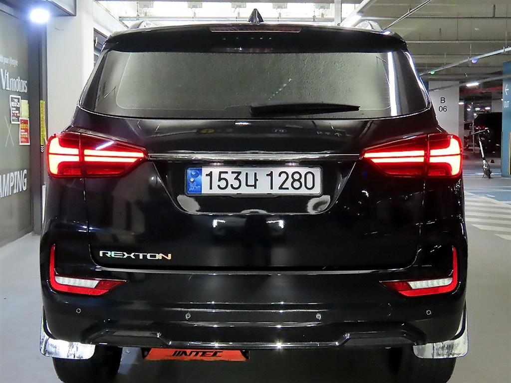 Ssangyong Rexton - Vista 5