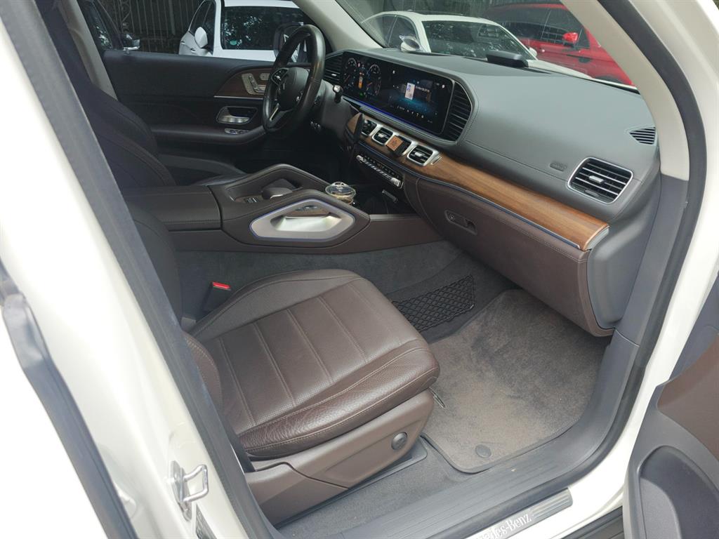 Mercedes-Benz GLE-Class GLE450 4MATIC 10