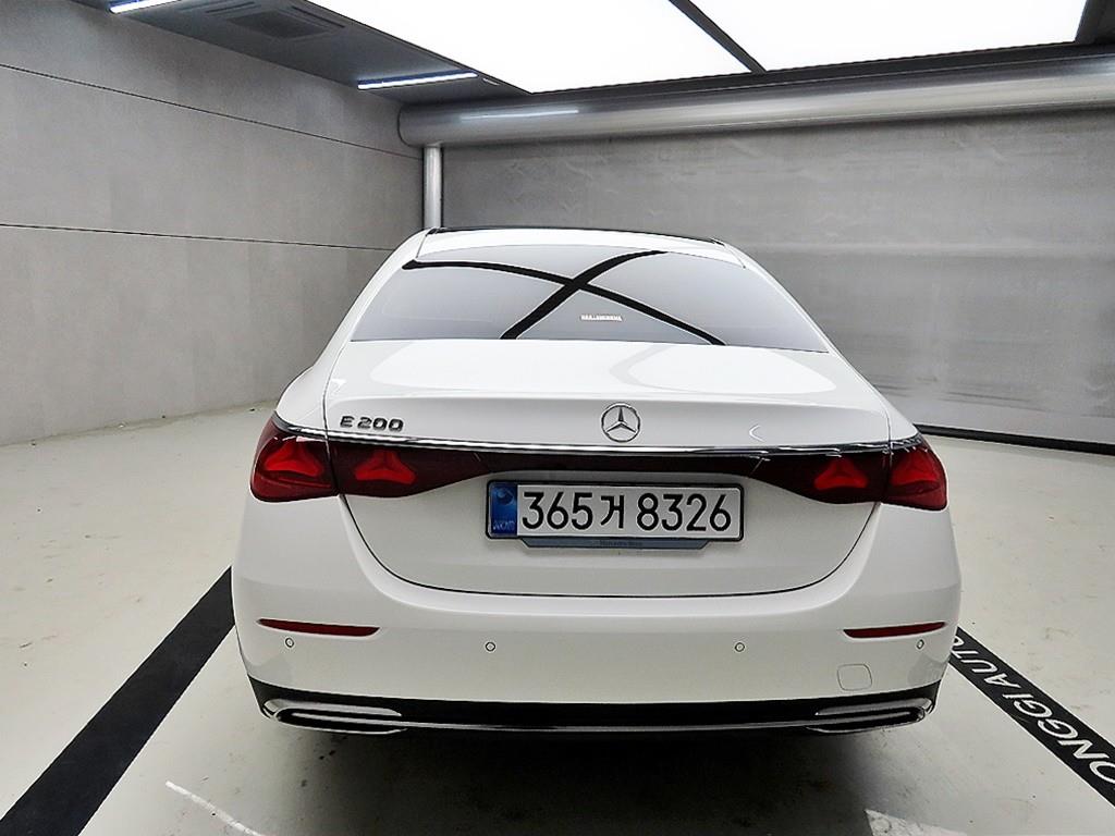 Mercedes-Benz E-Class E200 Avantgarde — фото 3