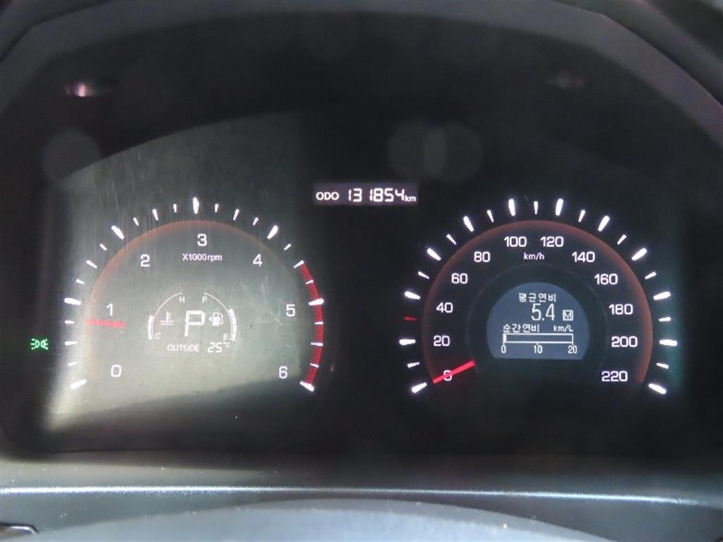 Ssangyong Korando - Vista 5