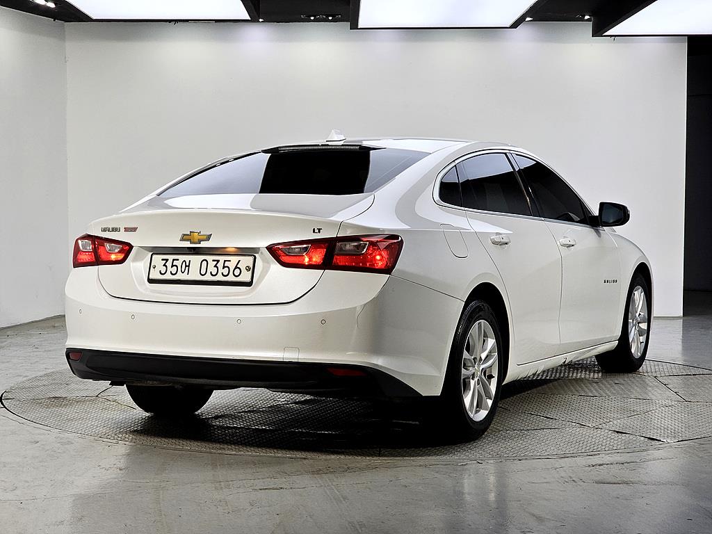 Chevrolet Malibu - Vista 4