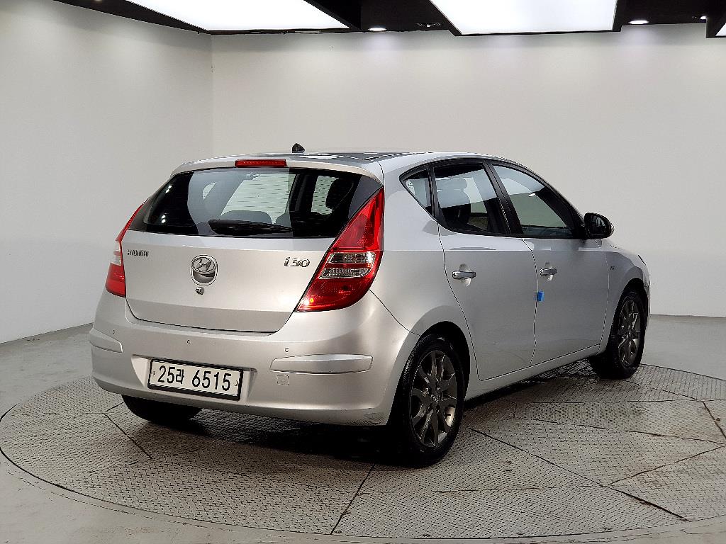HYUNDAI i30 - Vista 4