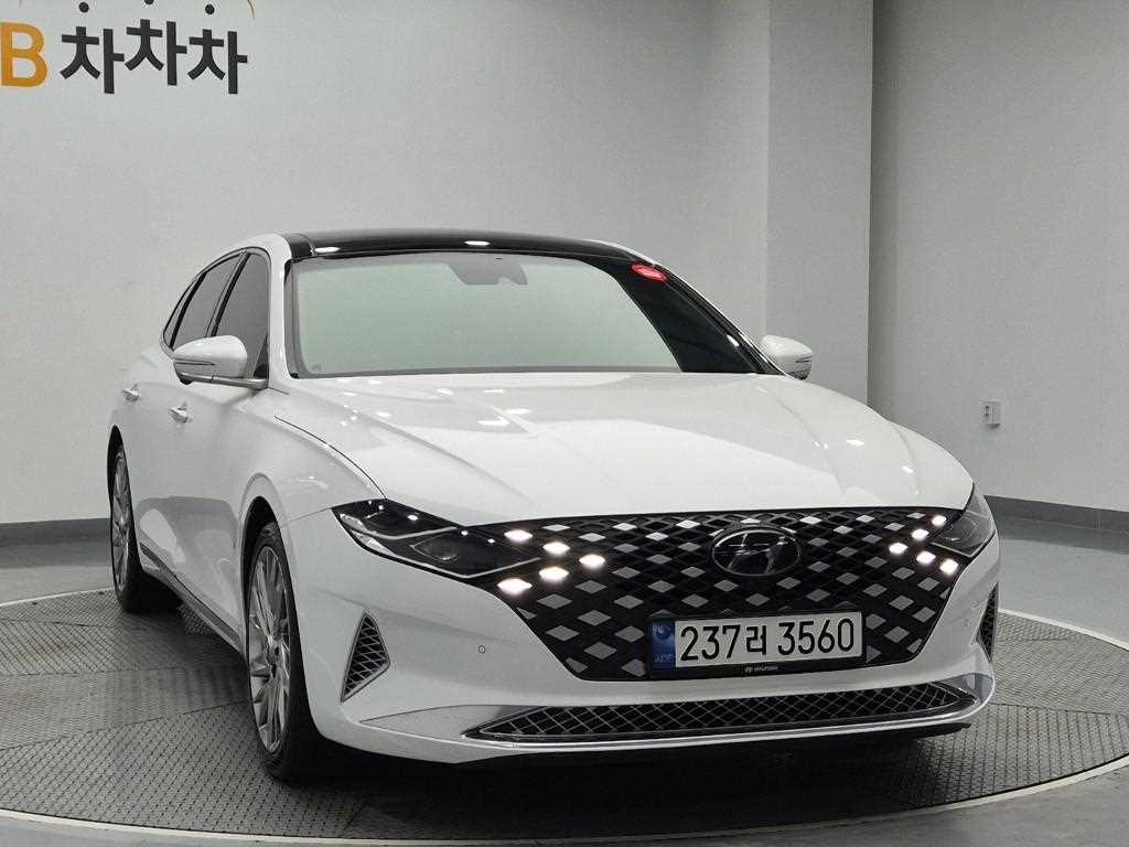 HYUNDAI Grandeur - Vista 4