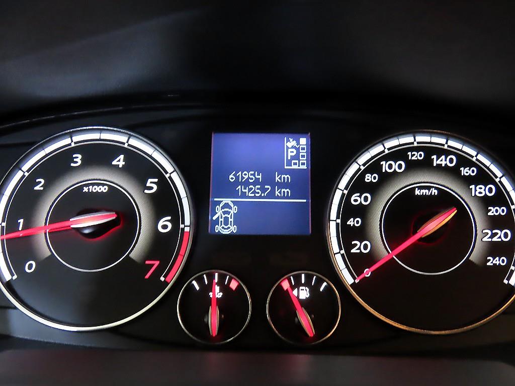 Renault SM5 2.0 LPLI Premium Type 10