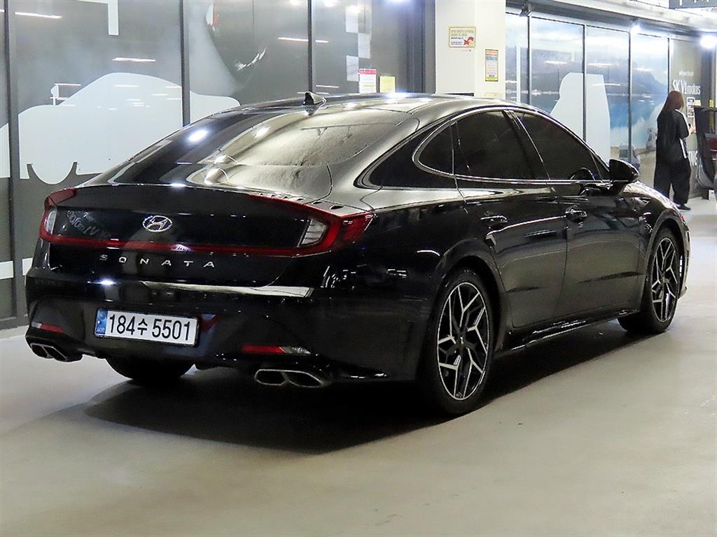 HYUNDAI Sonata - Vista 4
