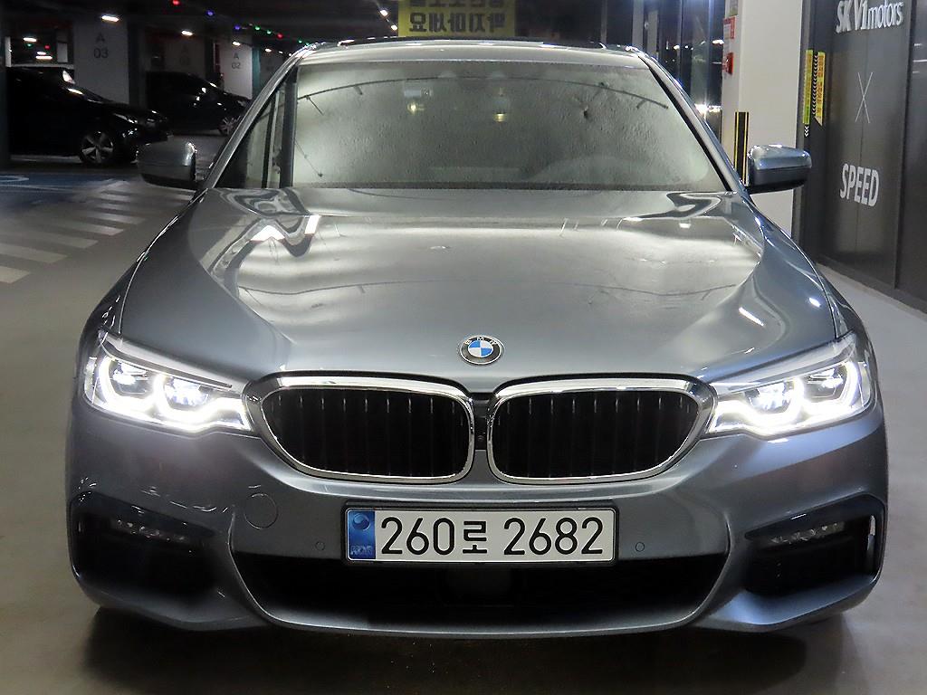 BMW 5시리즈 530i M 스포츠 플러스 사진