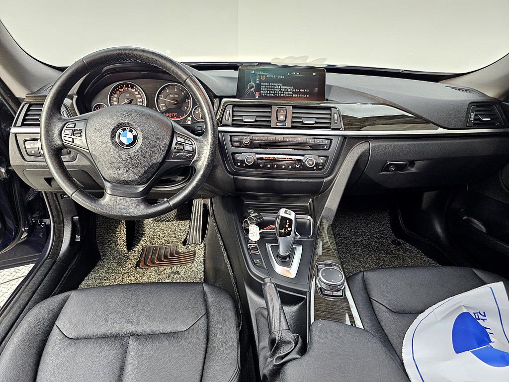 BMW Gran Turismo - Vista 5