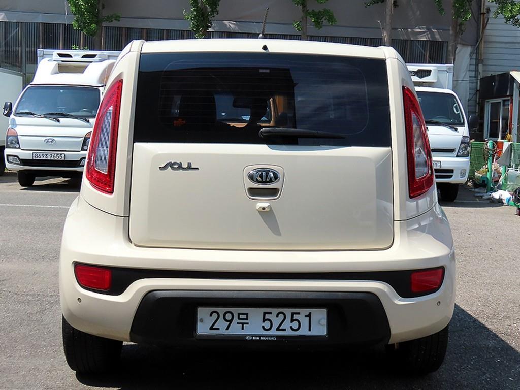 KIA Soul - Vista 4