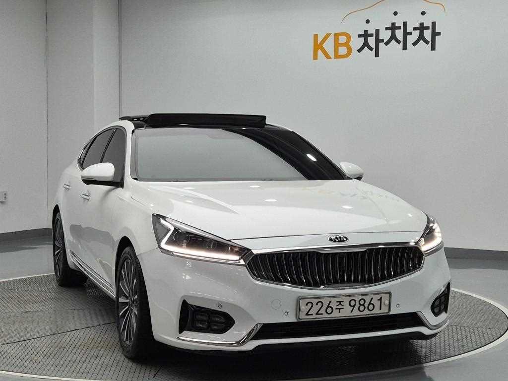 KIA K7 - Vista 4