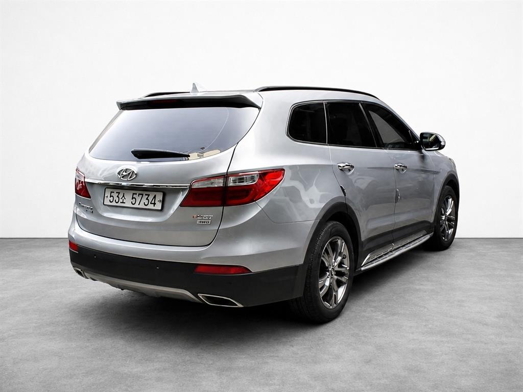 HYUNDAI Maxcruz - Vista 4