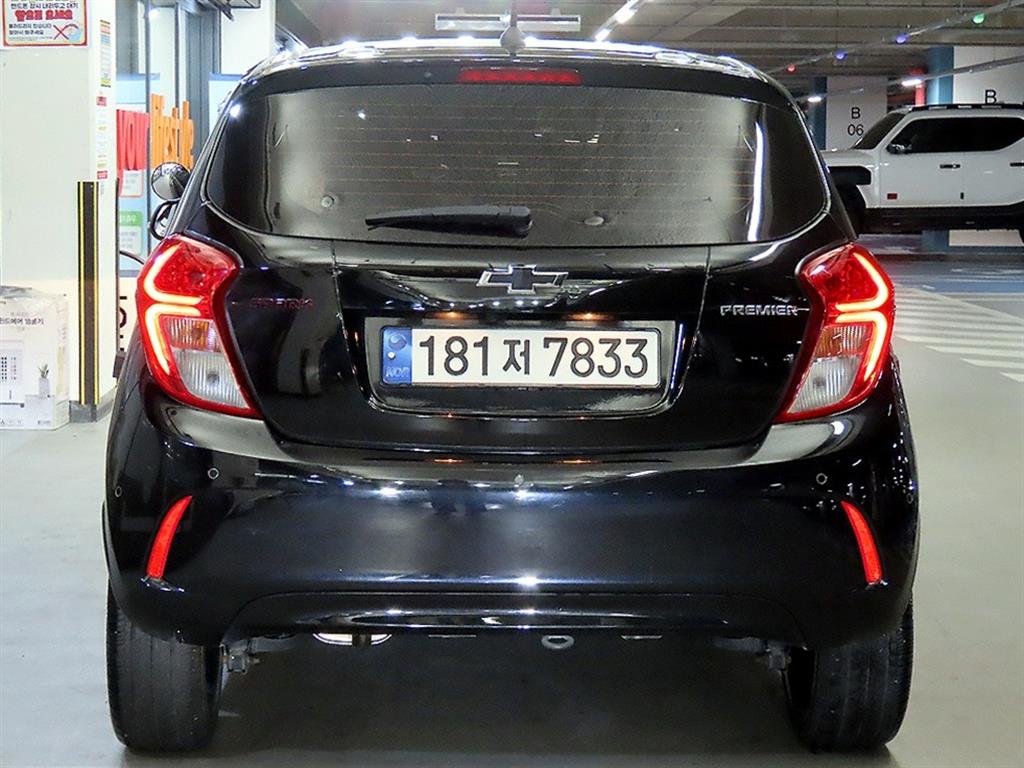 Chevrolet Spark - Vista 5