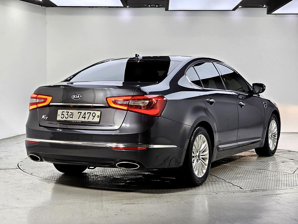 KIA K7 - Vista 4