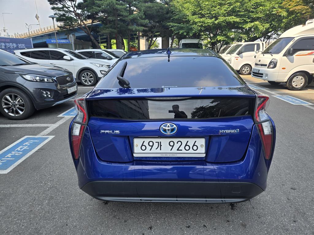 Toyota Prius - Vista 5