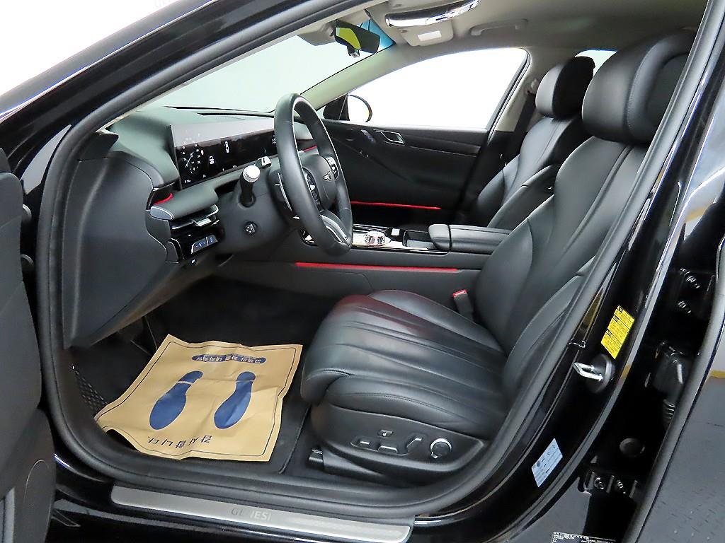 Genesis G80 - Vista 5