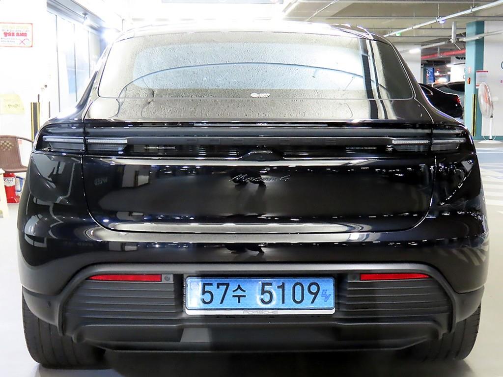 Porsche Macan - Vista 5