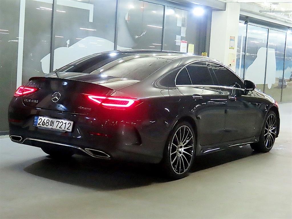 Mercedes Benz CLS Class - Vista 4
